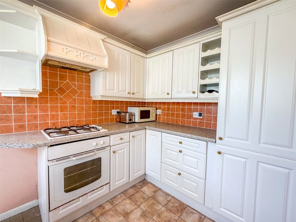 Property photo 2 of 11 Picture No. 05