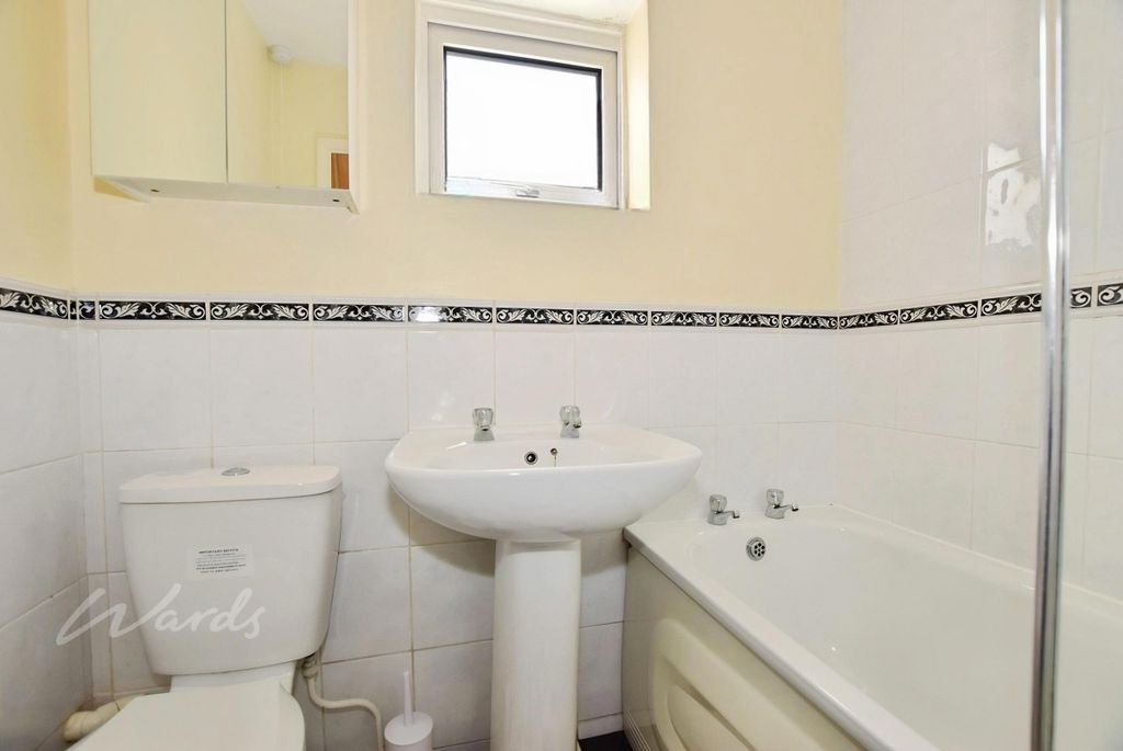 Property photo 3 of 5 Mill Road Bathroom