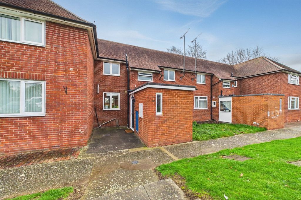 Property photo 1 of 11 Picture No. 01