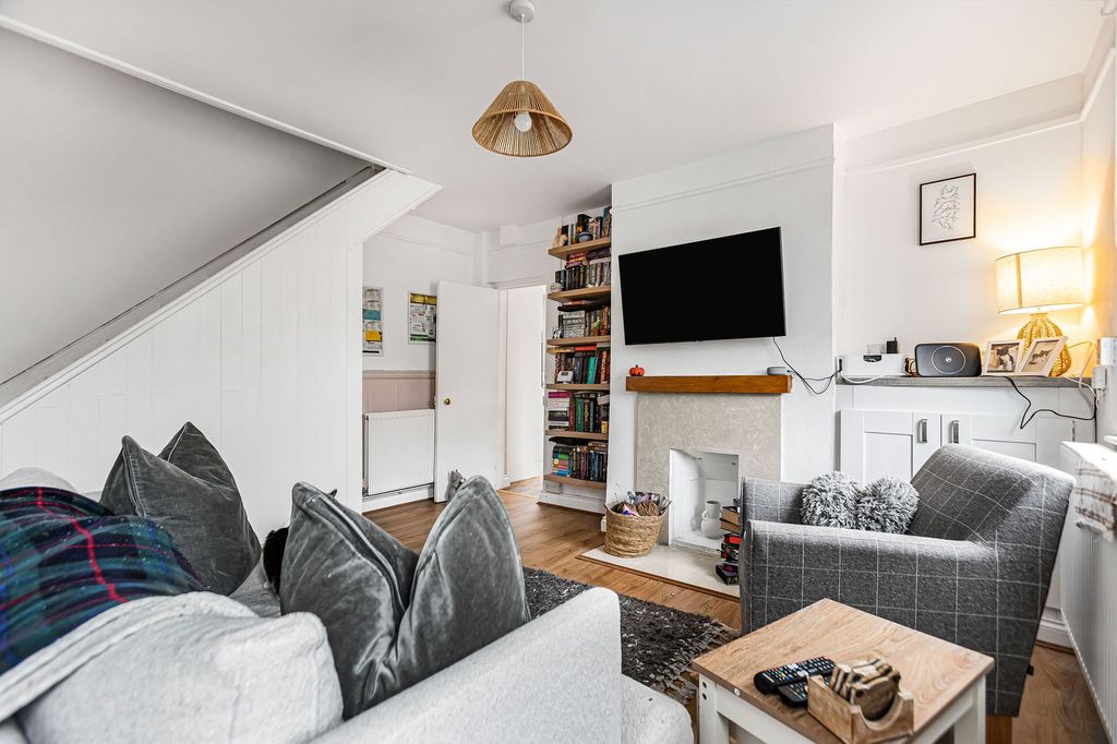 Property photo 3 of 15