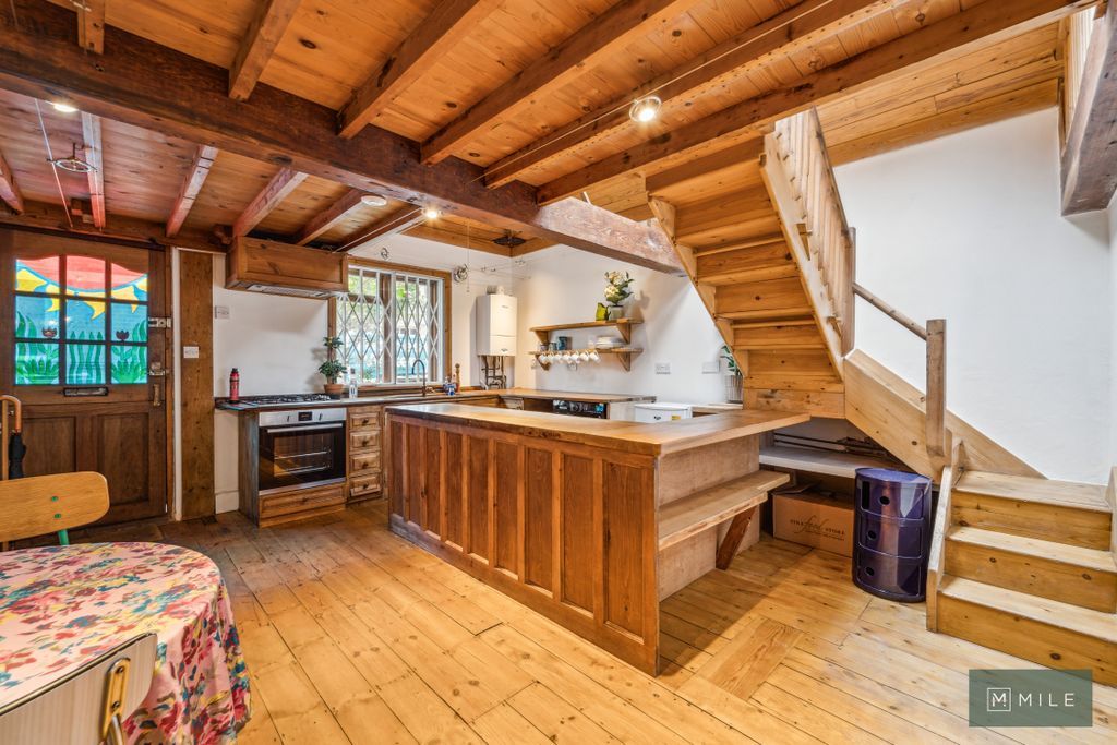 Property photo 1 of 13 1-W