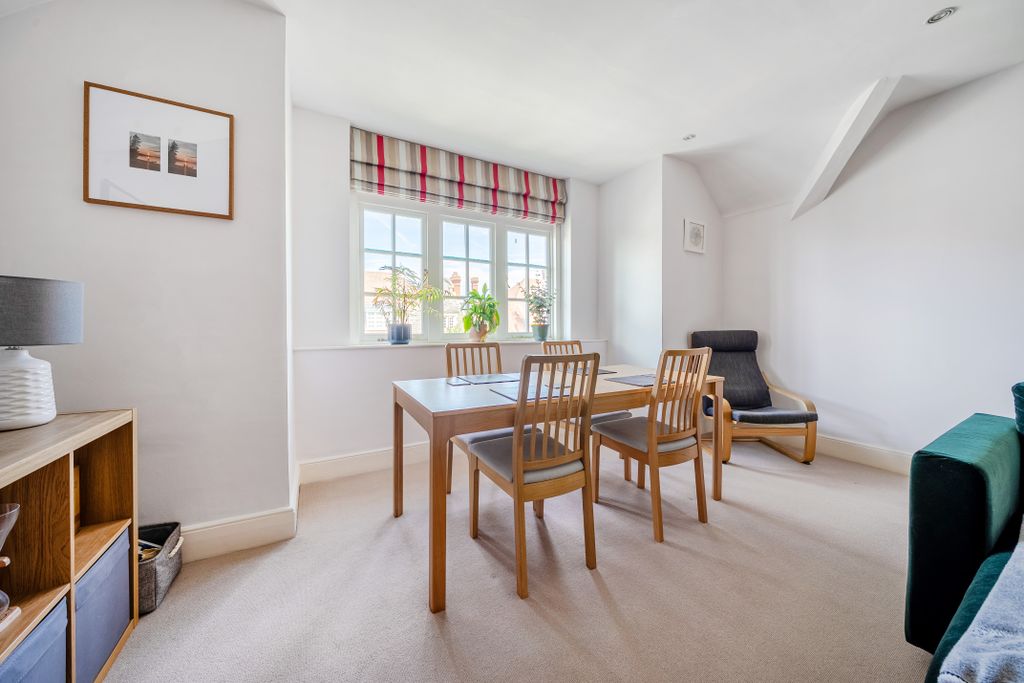 Property photo 3 of 16 Dining Room