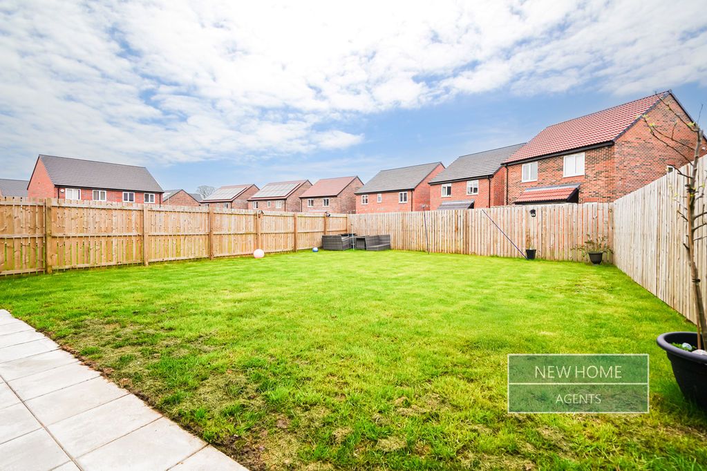 Property photo 2 of 5 Photo 5