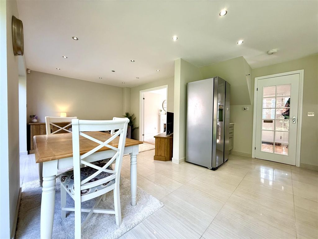 Additional image 6 of 4 bed detached house for saleLilleshall Way, Loughborough LE11
