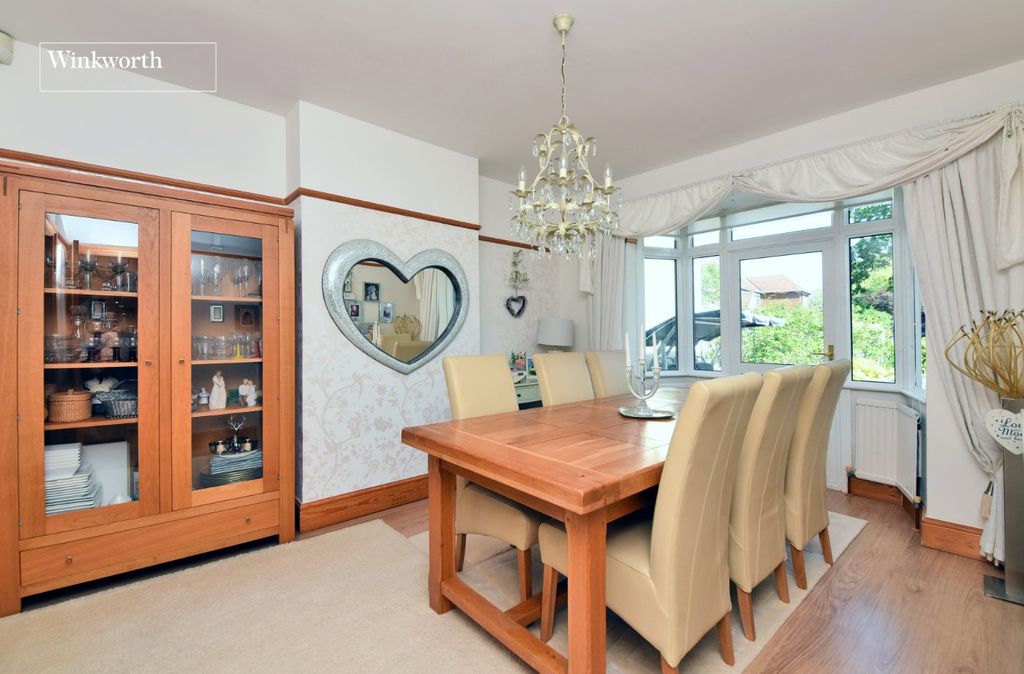Property photo 3 of 21 Picture No. 05