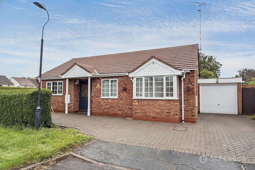 Property photo 1 of 26 5226463