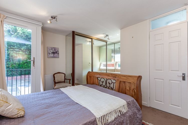 Property photo 3 of 7 166472