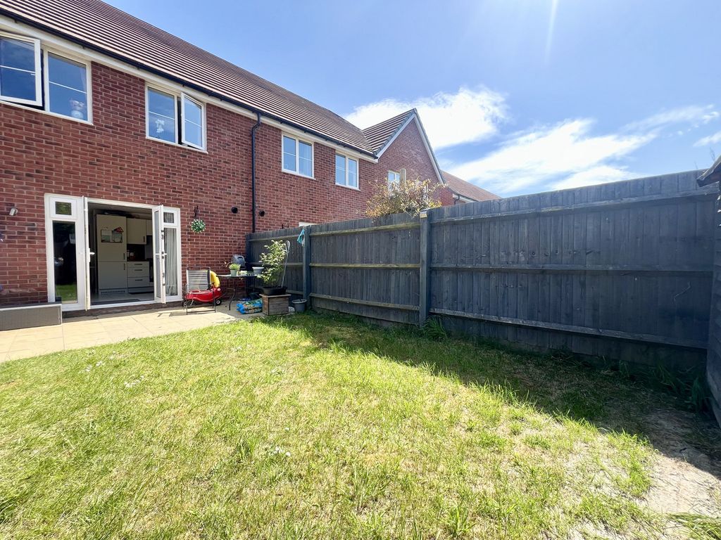 Property photo 3 of 15