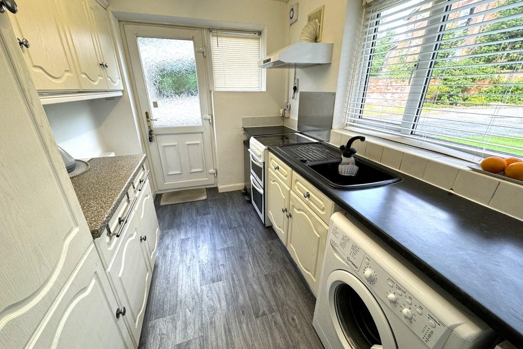 Property photo 3 of 11 3.Jpg