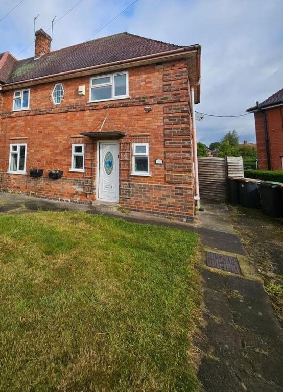 Property photo 1 of 11 House Front Garden.Jpeg