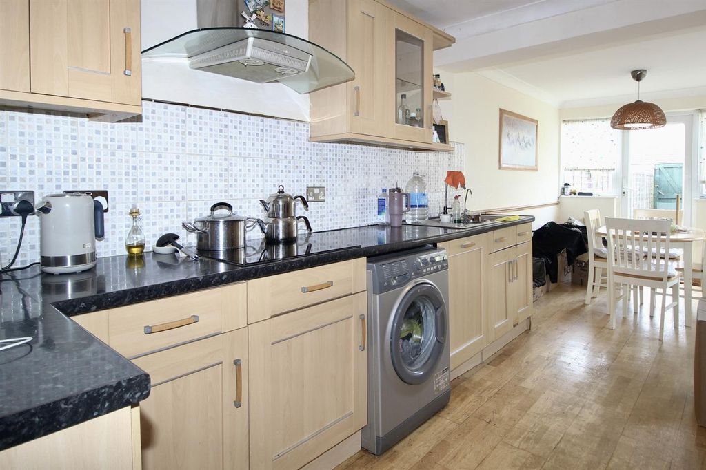 Property photo 3 of 12 Img_8745.Jpeg