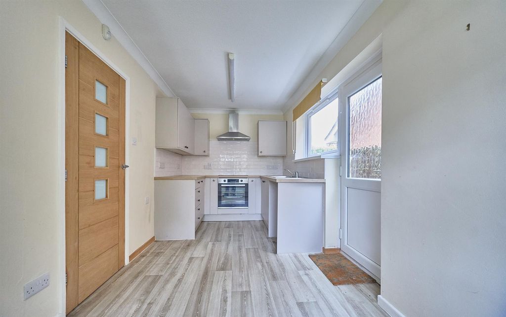 Property photo 2 of 10 Fitted Kitchen To Front