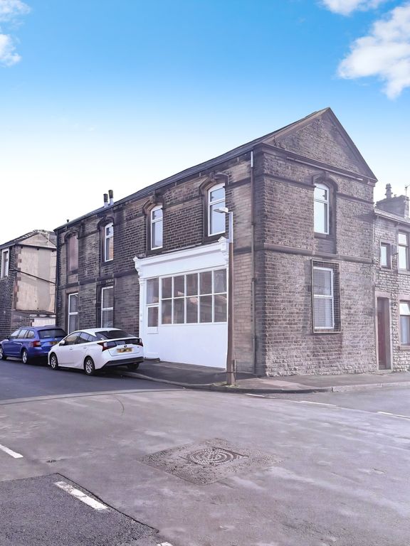 Property photo 1 of 10