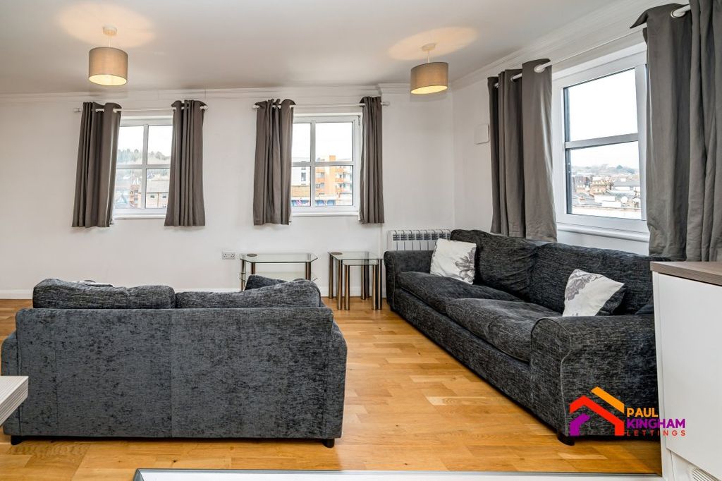 Property photo 2 of 7