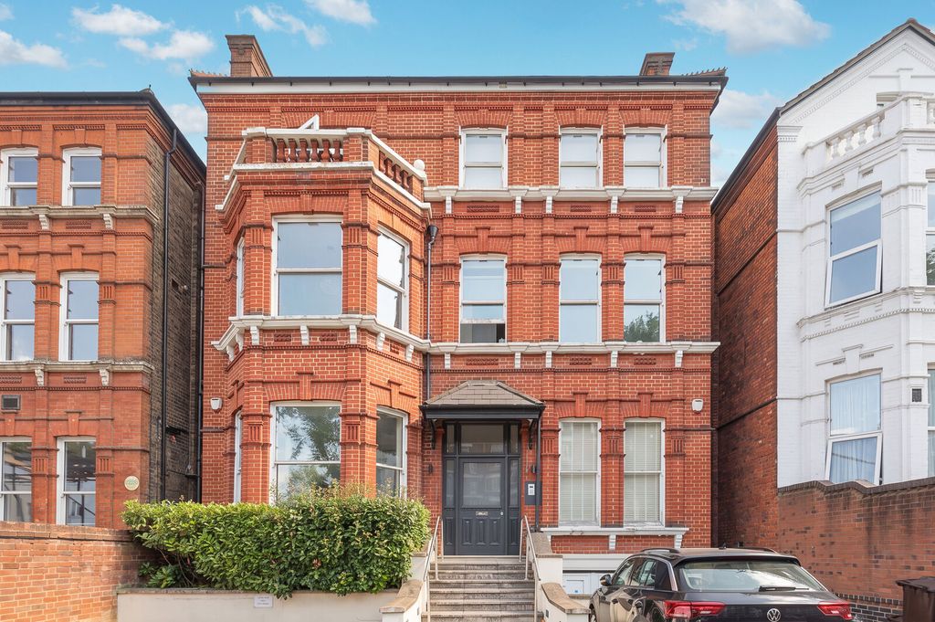 Property photo 1 of 10