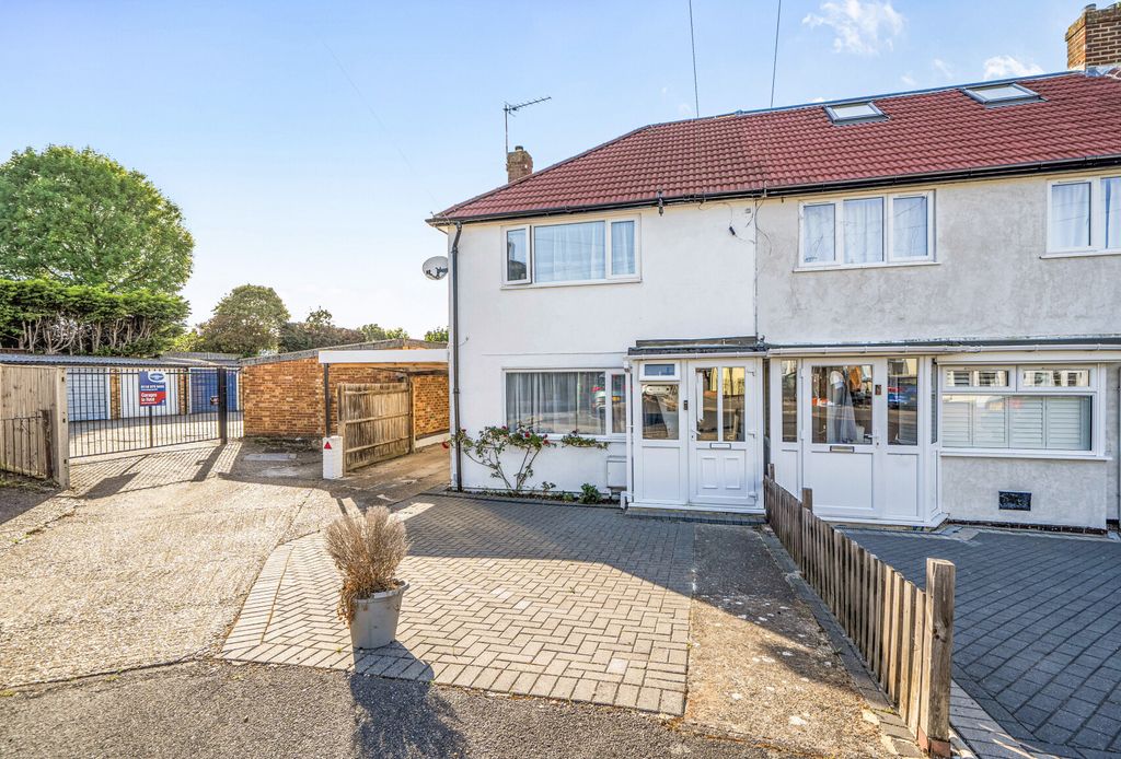 Property photo 1 of 17 1466514-3-6A0F3B9...