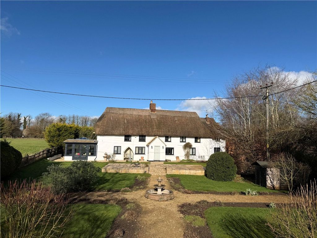 Property photo 1 of 17 Picture No. 22