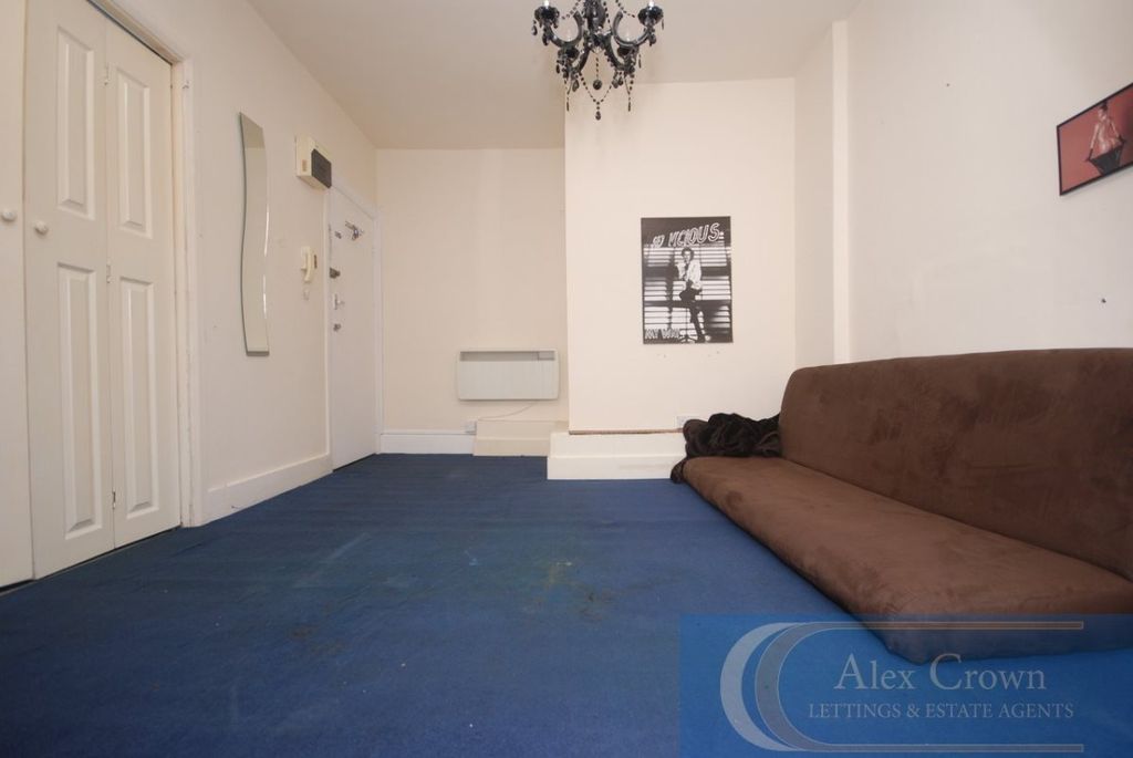 Property photo 2 of 4
