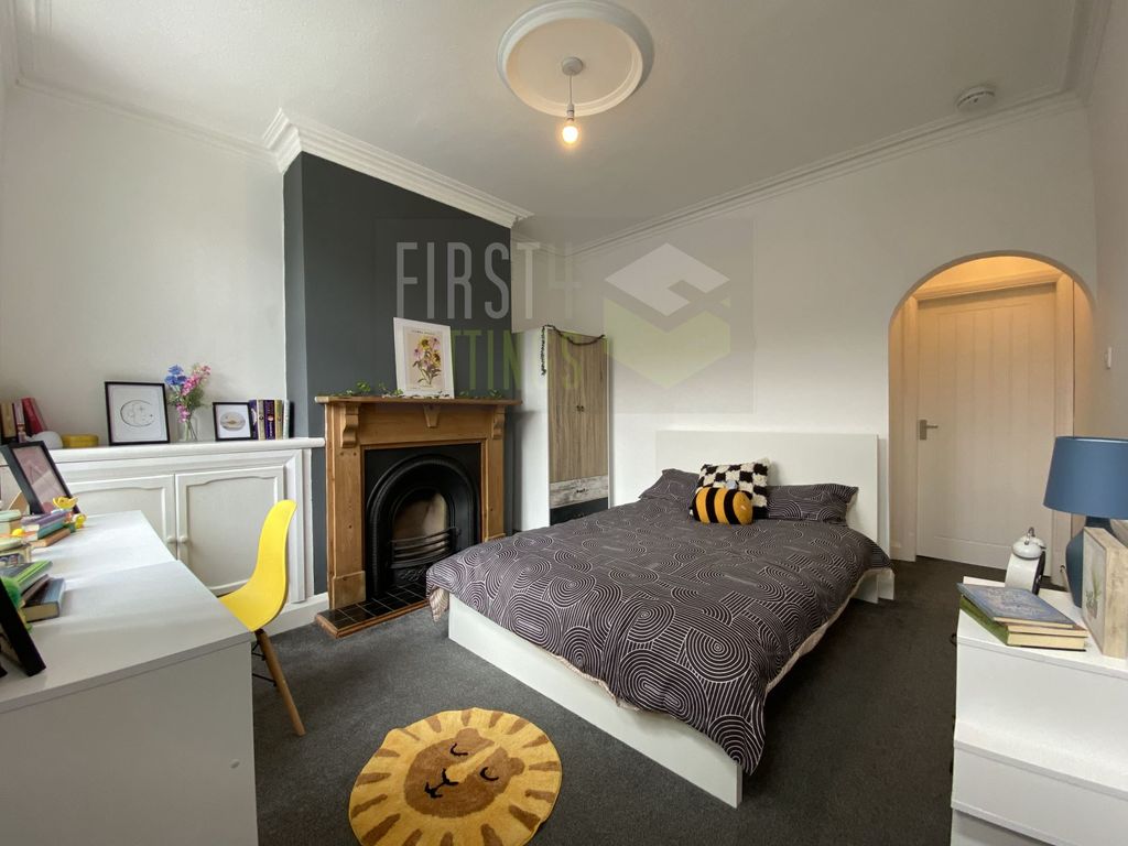 Property photo 2 of 14 Photo 31