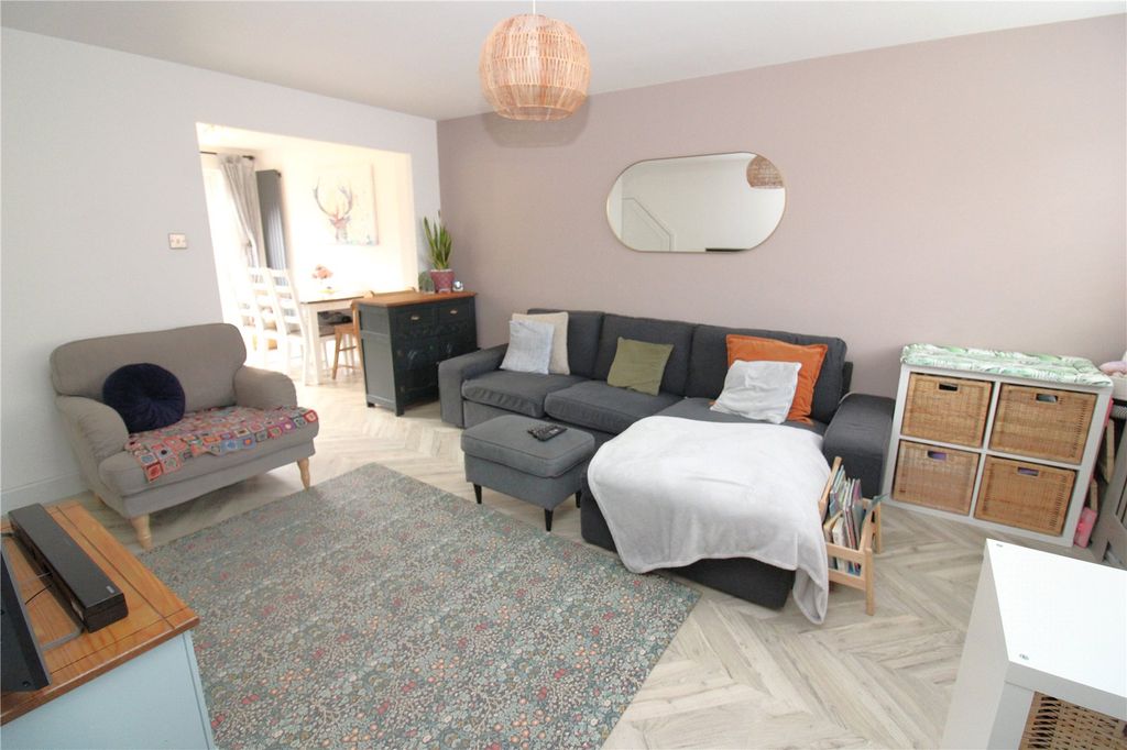 Property photo 2 of 17 Picture No. 07