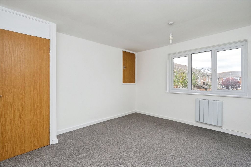 Property photo 3 of 11 Picture No. 22
