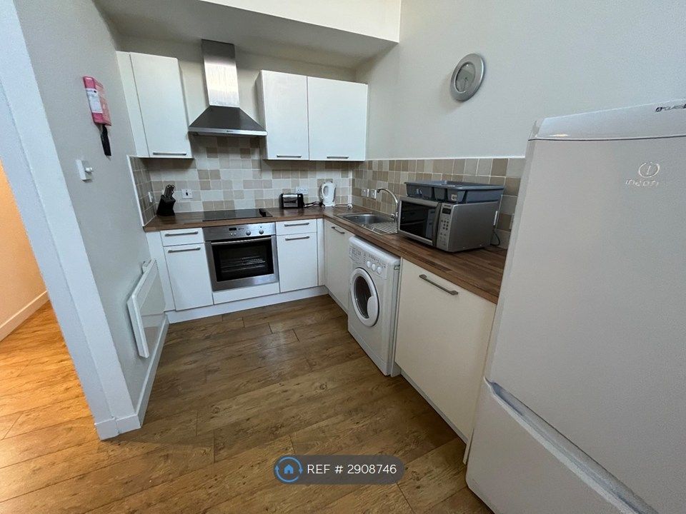 Property photo 3 of 29