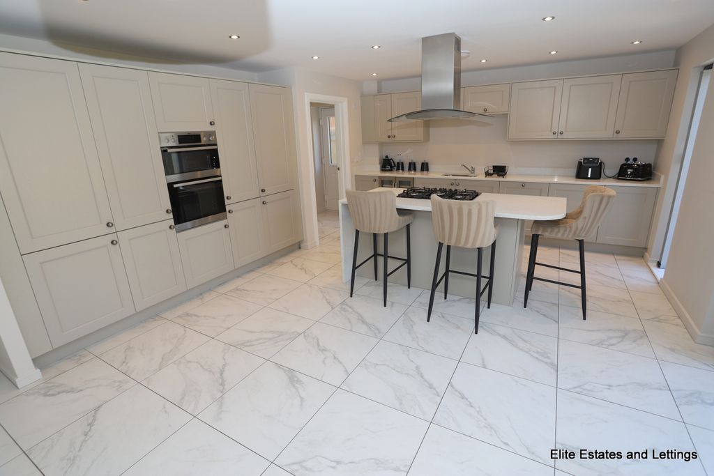 Property photo 2 of 34 02-Img_2058