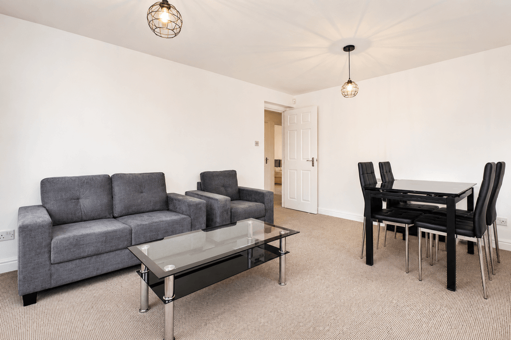 Property photo 3 of 11 Gallery