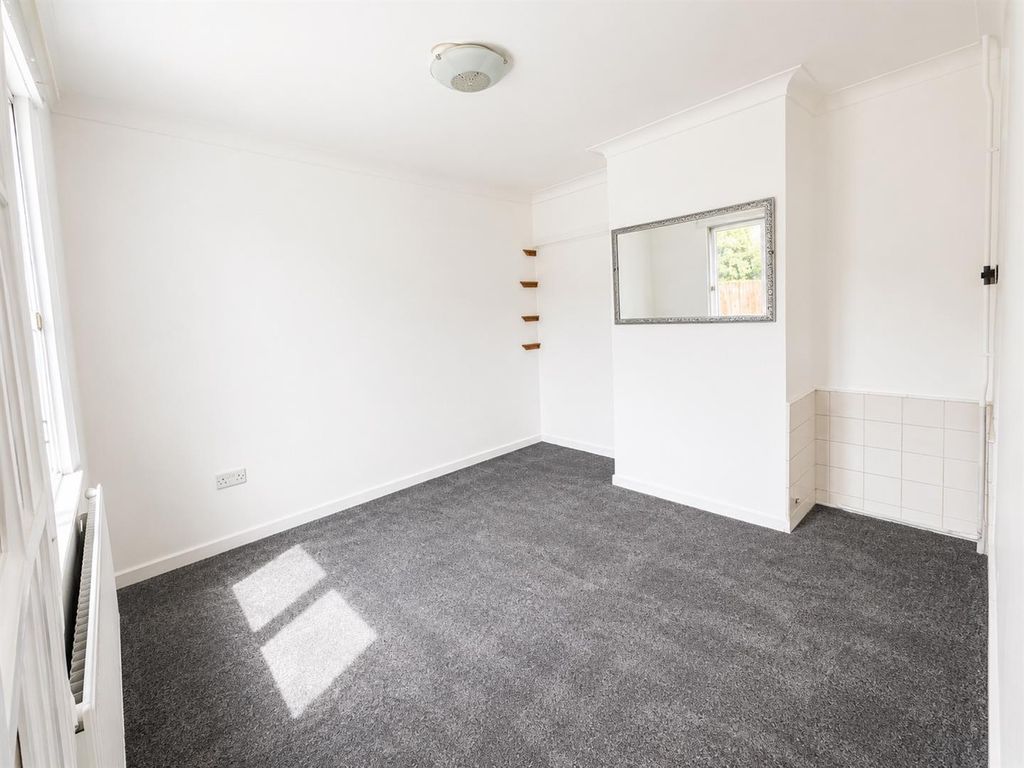 Property photo 2 of 8 95E796A8-De94-4D49-9F71-0B50CC690Fe9.Png