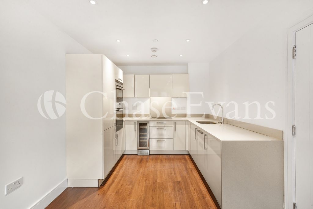 Property photo 2 of 13 Kitchen