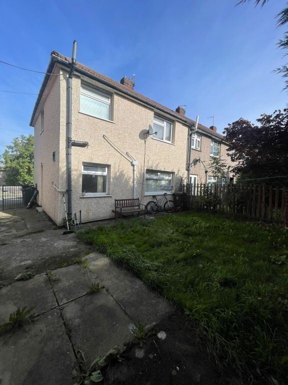 Property photo 3 of 12