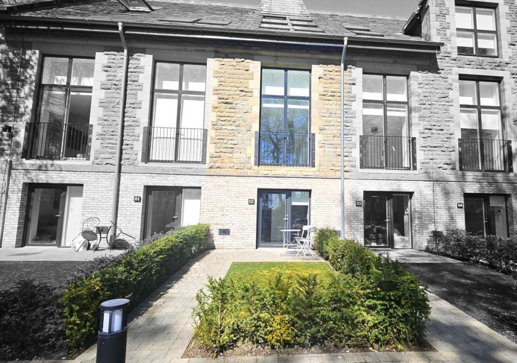 Property photo 2 of 25 2