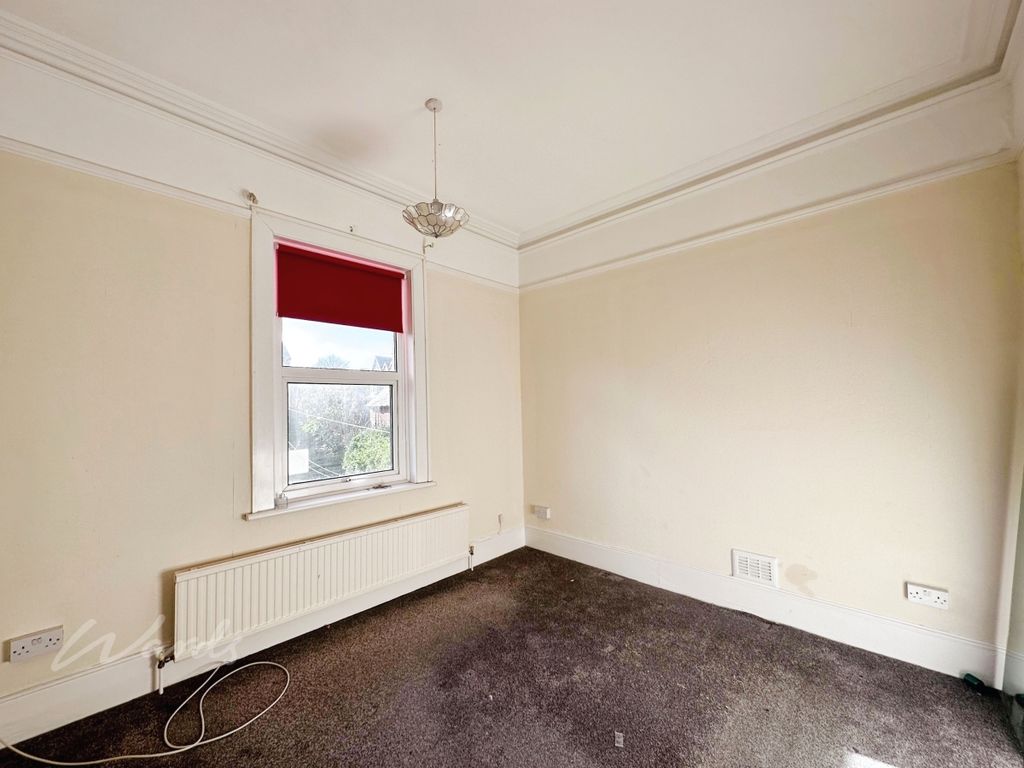 Property photo 3 of 7 17 Sea Bed Use