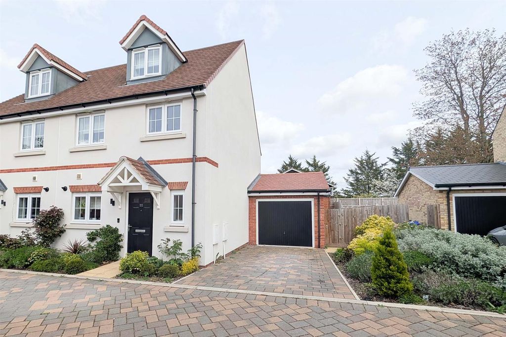 Property photo 1 of 19 Pxl_20260410_130412472 Fnt Cr.Jpg