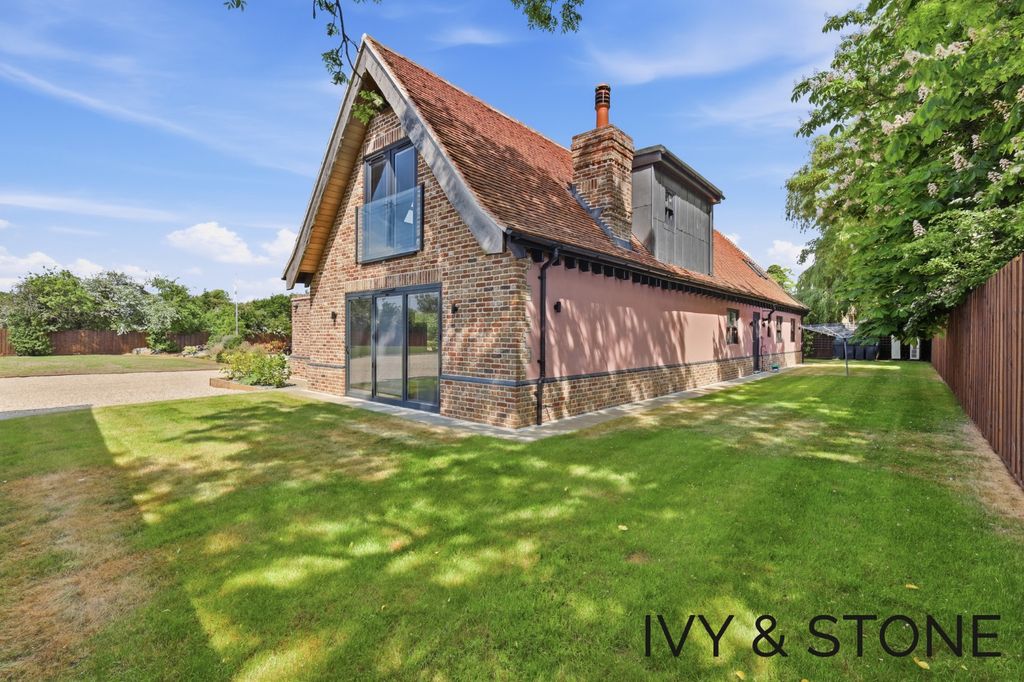 Additional image 30 of 3 bed detached house for saleChalk Lane, Harlow, Essex CM17