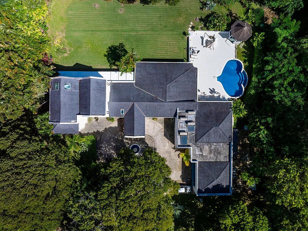 Property photo 2 of 55