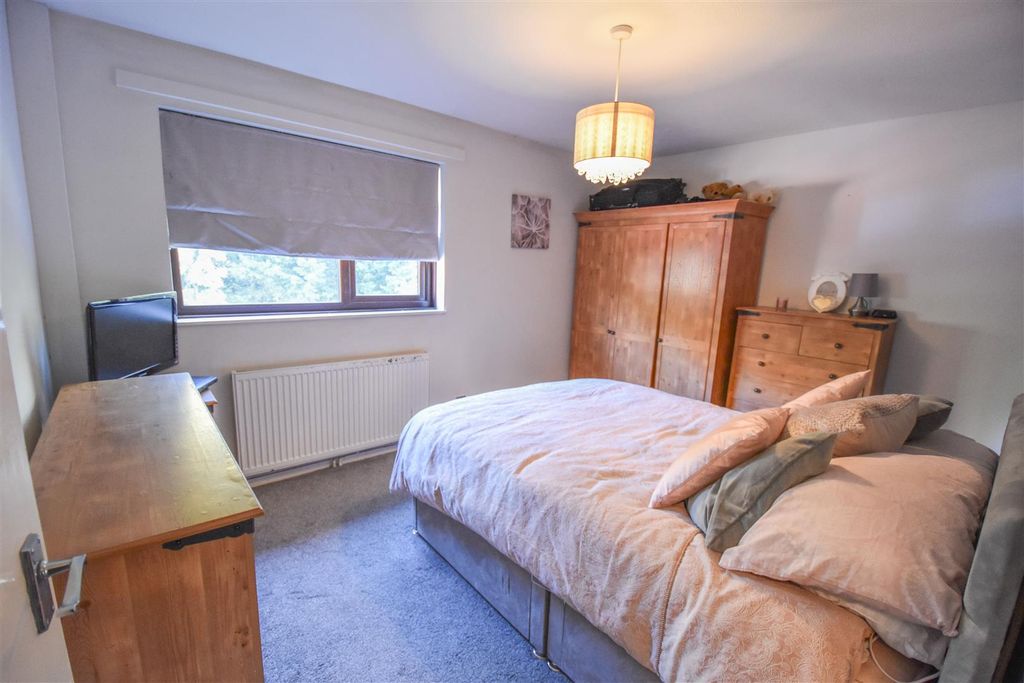 Property photo 3 of 7 Dsc_0220-2.Jpg