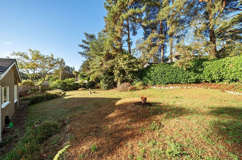 Property photo 3 of 14