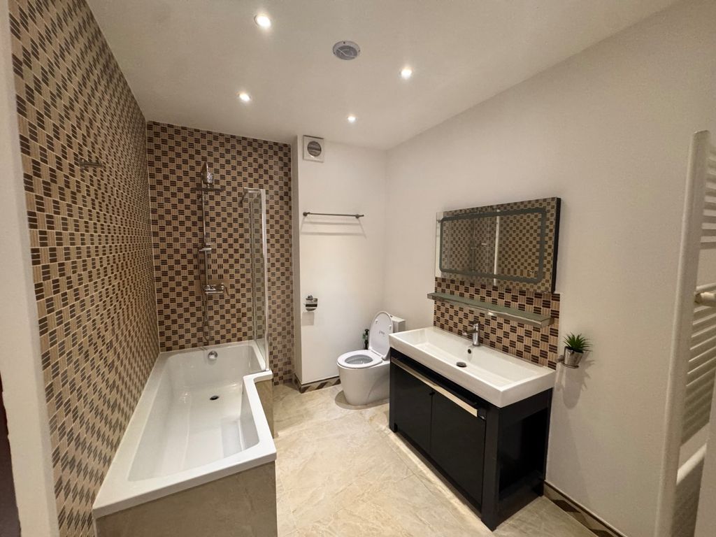 Property photo 3 of 8 Picture No. 3