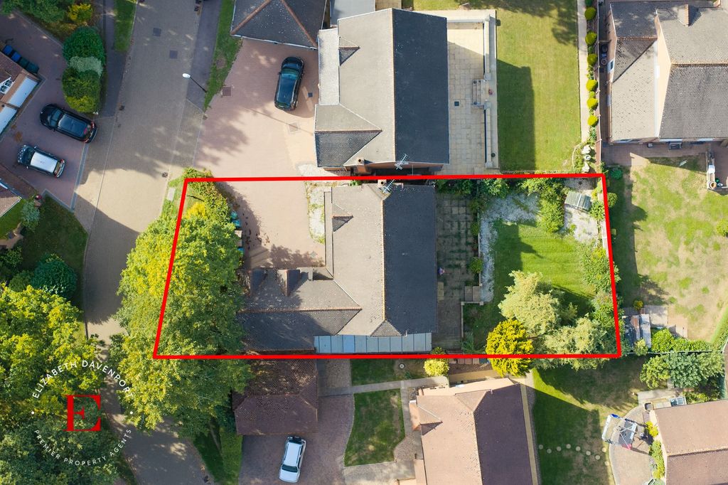 Property photo 1 of 26