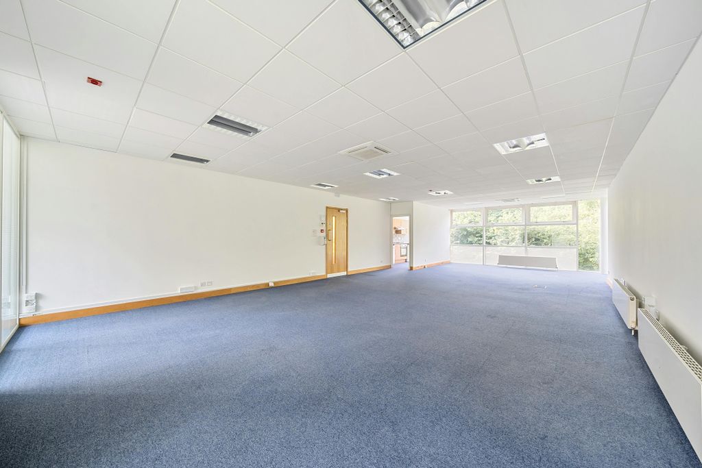 Property photo 3 of 8 1176436 3.Jpg