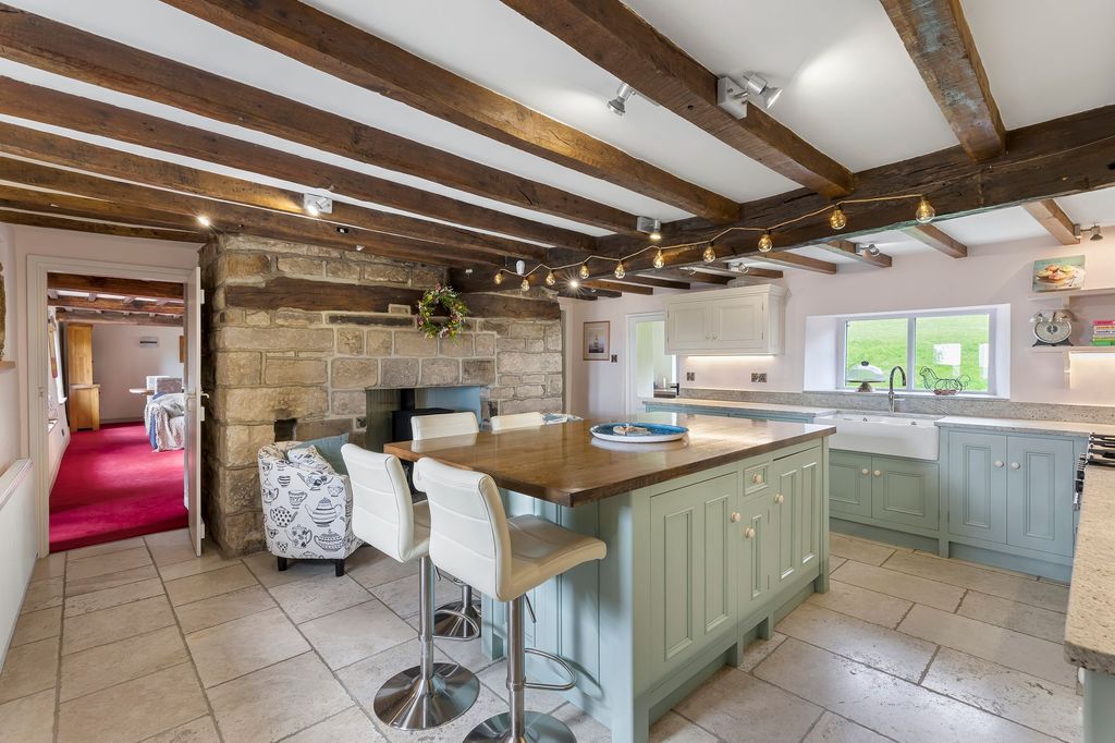 Additional image 8 of 3 bed property for saleOtley Road, Bingley BD16