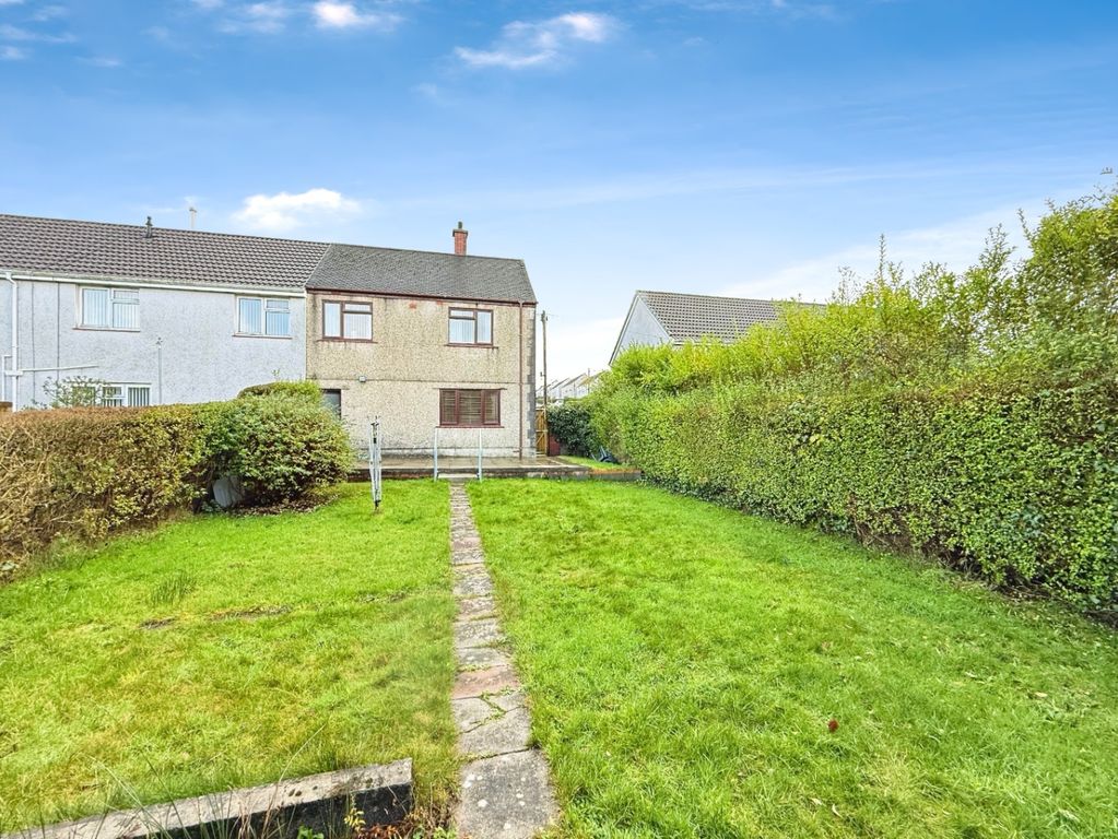 Property photo 1 of 26 4670360