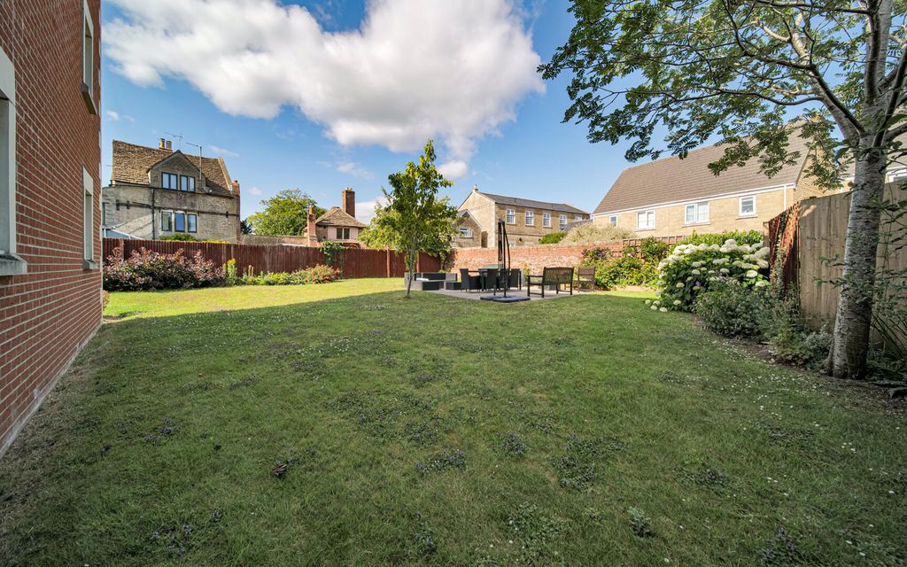 Additional image 9 of 1 bed flat for saleLowbourne, Melksham SN12