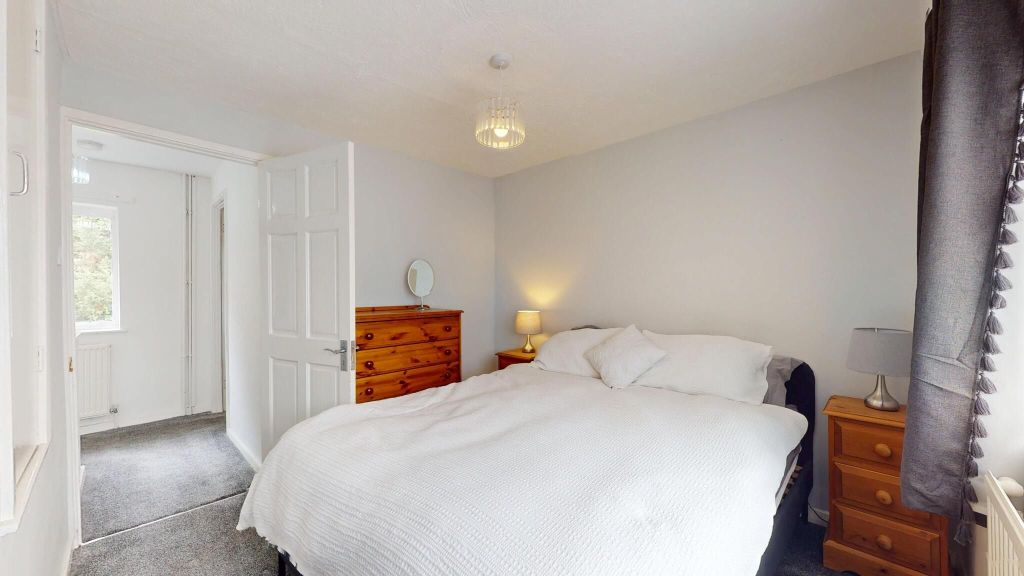 Property photo 3 of 3