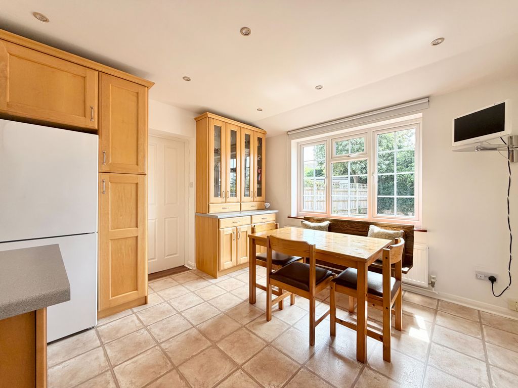 Property photo 3 of 25 Akeman Residential
