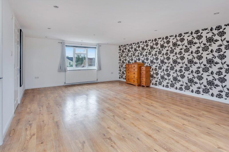 Property photo 2 of 4