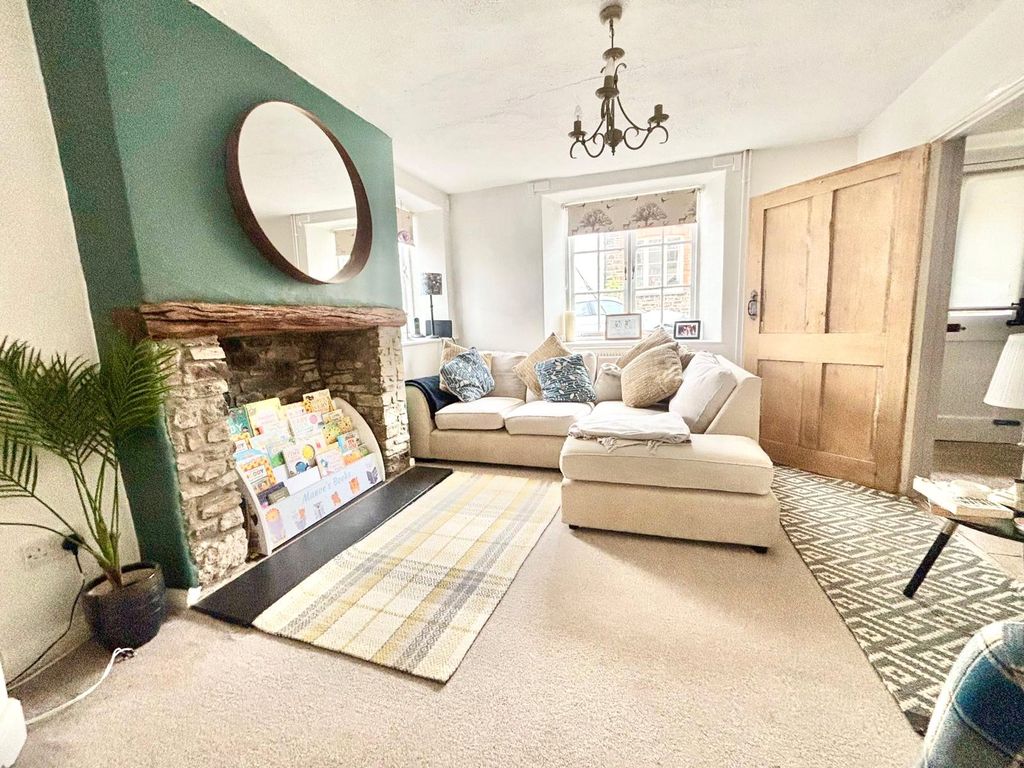 Property photo 3 of 11 Picture No. 13