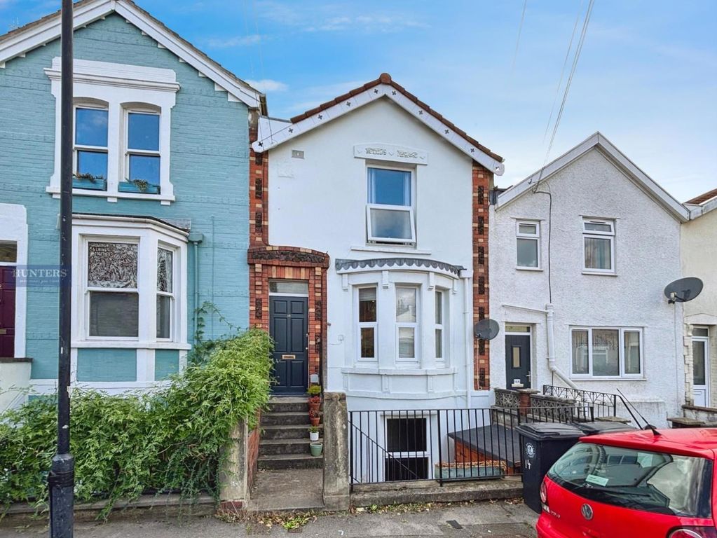 Property photo 1 of 15