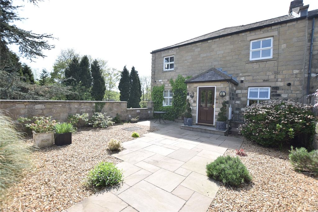 Property photo 2 of 11 Picture No. 18